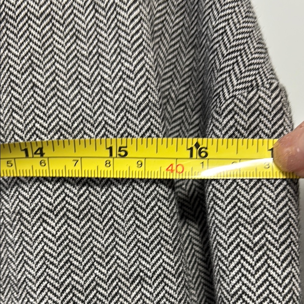 Top Shop Black and White Dress with Chevron Pattern - Picture 3 of 8